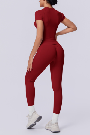 Women's Seamless Sets:Slim Fit T-shirt And Leggings